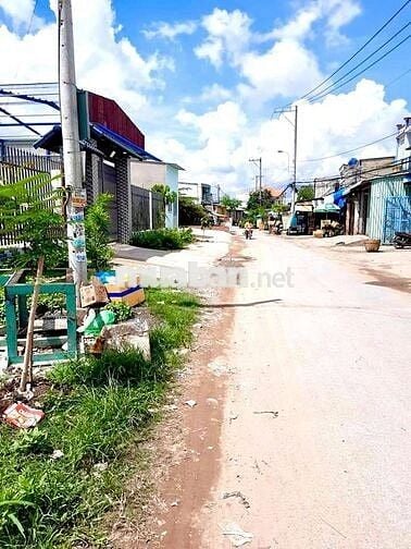 Chỉ 1 Tỷ 7 Sở Hữu Lô Đất 119m2 Gần Chợ Đầu Mối Hóc Môn , Sổ Hồng Riêng
