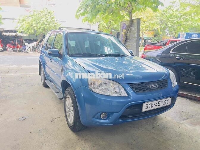 Ford Escape Xanh