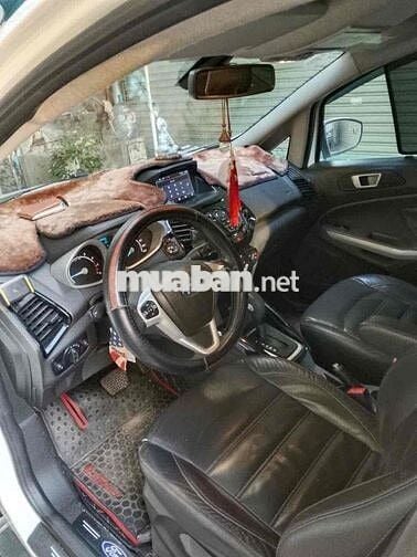 Ford EcoSport Trắng