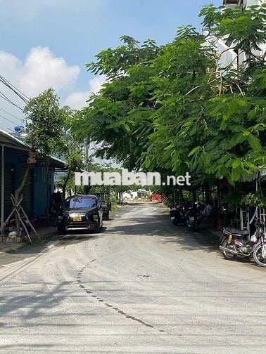 Cần bán gấp lô đất 80m2 Rạch Kiến - Cần Đước giá 870tr