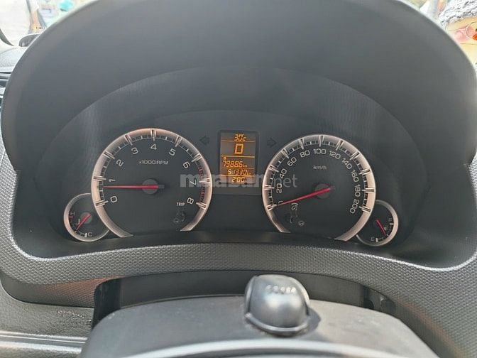 Suzuki Swift 2016 Hatchback Trắng 51.000 km