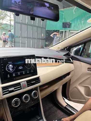 Mitsubishi Xpander 2019 Nâu Xăng 7 chỗ