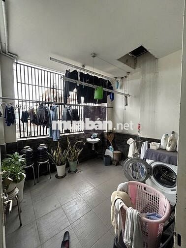 🏡 SÁT VINCOM LINH CHIỂU  VÕ VĂN NGÂN  THỦ ĐỨC – HXH – 3 TẦNG – 4PN