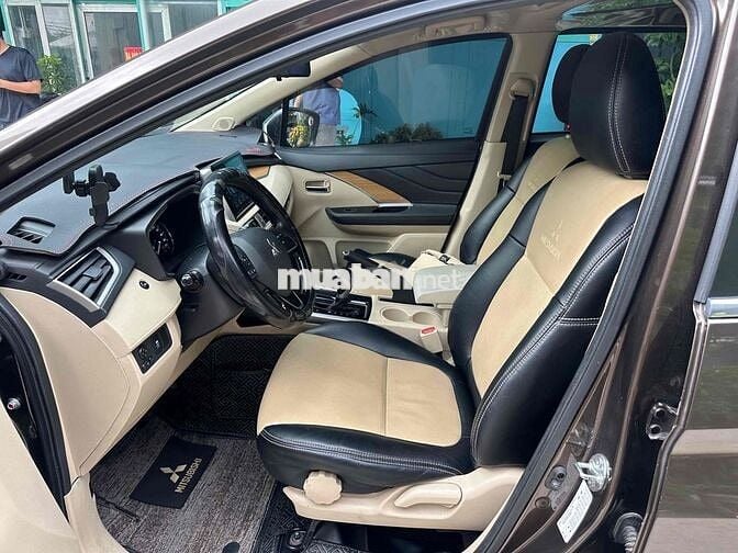 Mitsubishi Xpander 2019 Nâu Xăng 7 chỗ
