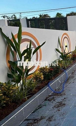 nhà gần chợ long thượng tiện ích đầy đủ