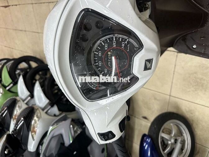 Honda Vision 110cc 2014 bs 59s2-15956