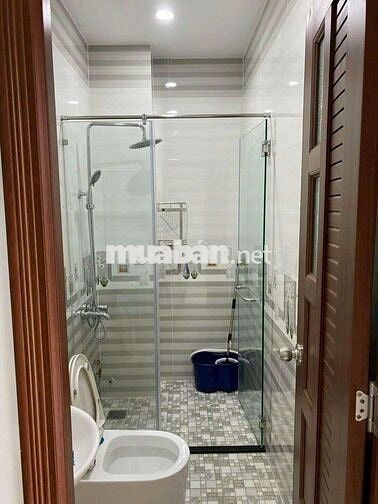 CHO THUÊ NHÀ NỘI THẤT CƠ BẢN HẺM XE HƠI QUANG TRUNG P11 GÒ VẤP 4PN 3WC