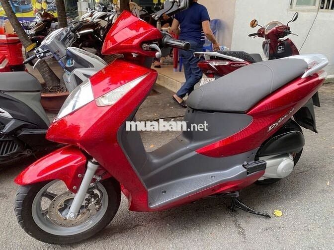 Honda Dylan 150cc 2004 bs 52t3-9583
