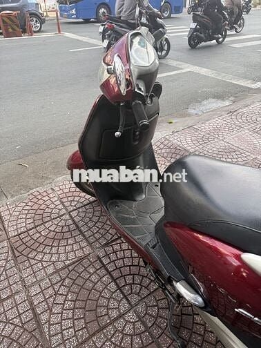 Honda SCR 110 màu Đỏ
