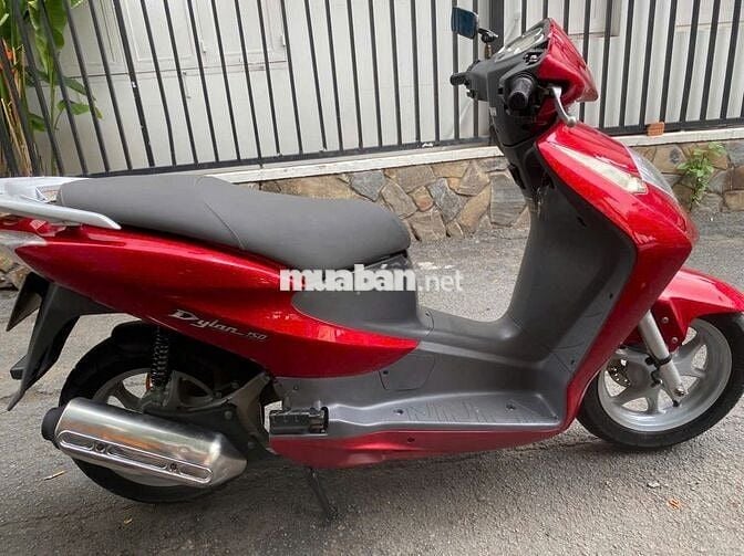 Honda Dylan 150cc 2004 bs 52t3-9583