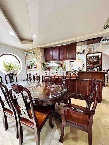 BIỆT THỰ SÂN VƯỜN Q7 VÀI PHÚT ĐẾN Q1 - 100M2 (11x10) - 5 TẦNG - 1 ĐỜI