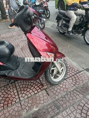 Honda SCR 110 màu Đỏ