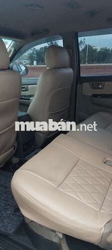 Toyota Fortuner G 2013 Số sàn Bạc