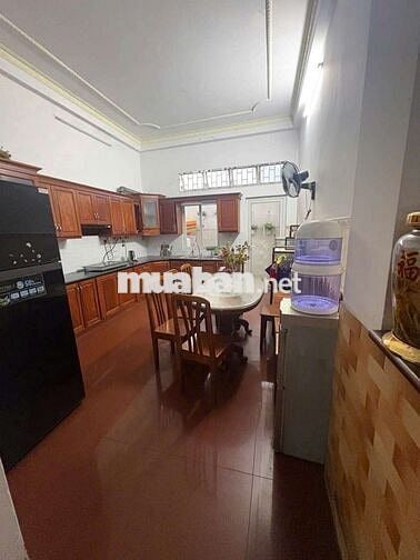 Mặt Tiền đg Cư xá phú Lâm B , p13 Q6