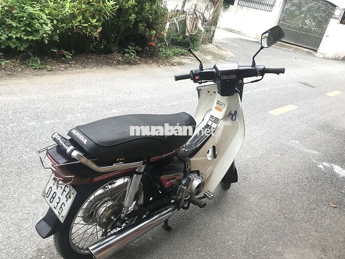 Honda Dream II 2000