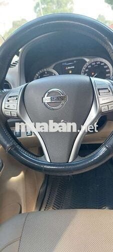 Nissan Navara VL 2018 Bản full hai cầu số tự động