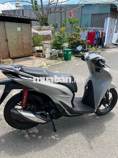 Honda SH160 ABS Tự động Xám xi măng Thấp