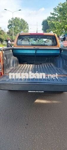 Nissan Navara VL 2018 Bản full hai cầu số tự động