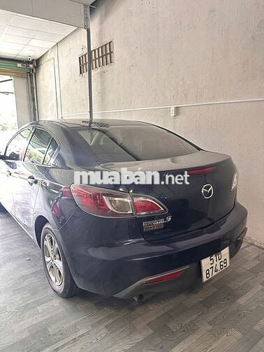 Mazda Mazda 3 Xanh đen Tự động 5 chỗ