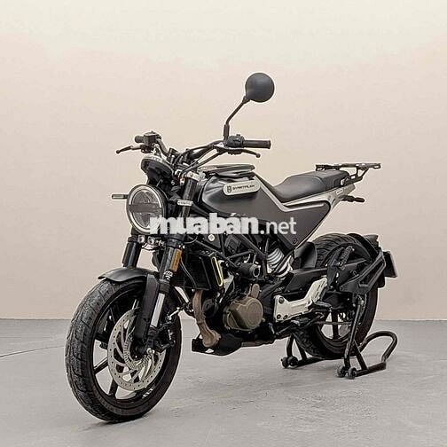 Husqvarna Svartpilen 200 2021 Xám