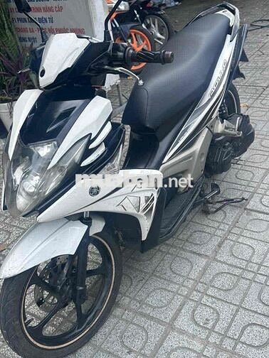 Yamaha Nouvo 124 cm3 Trắng, Đen