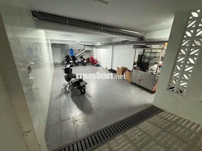 Cho Thuê Nhà 3 lầu Đẹp Diện Tích Rộng Khu Dân Cư Hiệp Thành City Q12