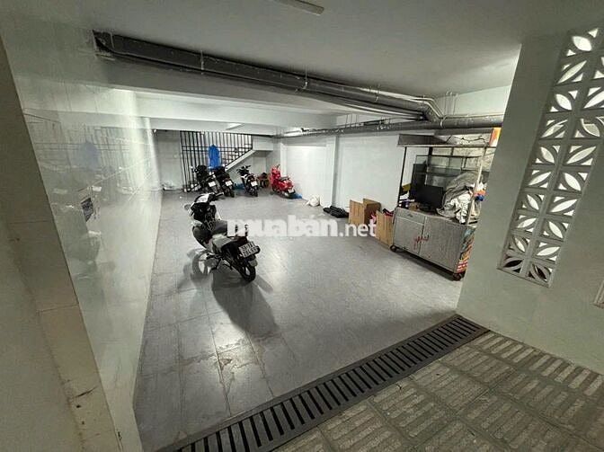 Cho Thuê Nhà 3 lầu Đẹp Diện Tích Rộng Khu Dân Cư Hiệp Thành City Q12
