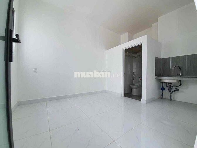 Cho thuê phòng gác lửng/studio ngay Trung tâm gần Lotte Mart