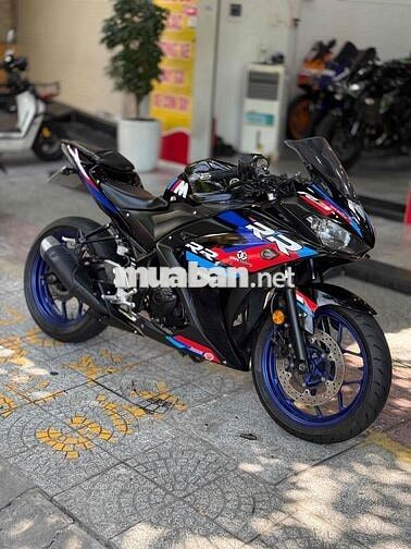 Yamaha R3 Đen