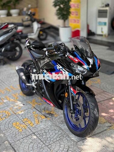 Yamaha R3 Đen