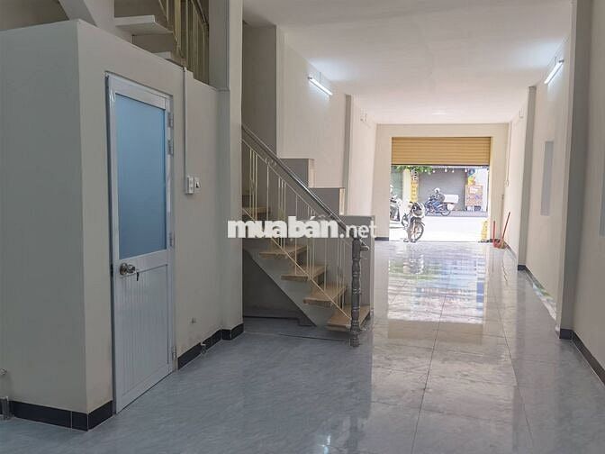 [CHÍNH CHỦ] Cho thuê nguyên căn MT sầm uất CMT8 tiện làm VP, KD và ở