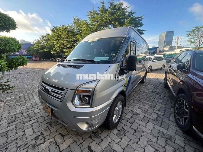 Ford Transit 2018 16 chỗ Bạc