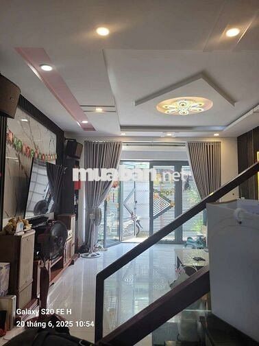 💥Cho thuê nhà 1trệt 3lầu 4pn 5wc 1bếp DT 5X18 nhà mới tinh