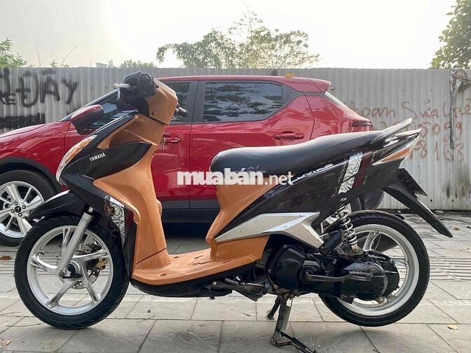 Yamaha Luvias 2012 Nâu