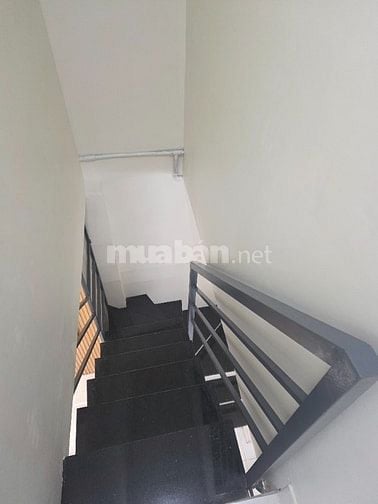 Nhà đẹp, trệt lầu ở Lê Văn Lương Nhà Bè