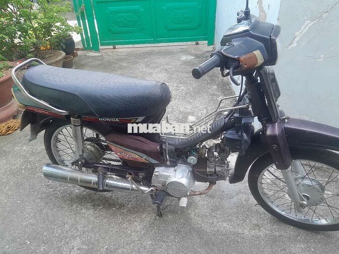 bán xe dream sanda .máy im.giá 2tr200k ae tự hiểu