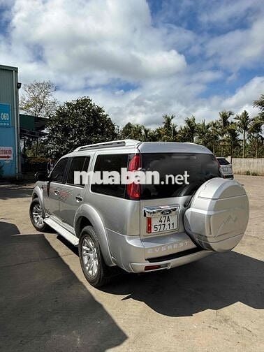 Ford Everest 2015 Số sàn Bạc