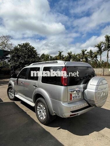 Ford Everest 2015 Số sàn Bạc