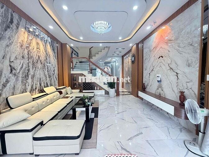 🏡 Nhà mới đẹp – Cách Lê Thị Hà 50m  📐 DT: 4.5 x 17m