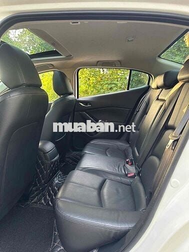 Mazda 3 Luxury 1.5 AT sản xuất 2019