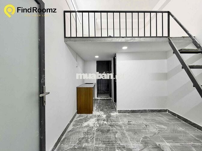 DUPLEX BAN CÔNG GÁC CAO MỚI XÂY NGAY SÂN BAY