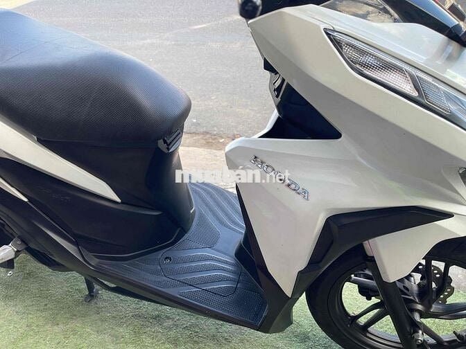 Honda Vario 150 Trắng