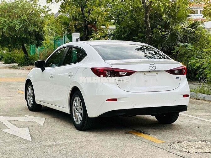 Mazda 3 Luxury 1.5 AT sản xuất 2019
