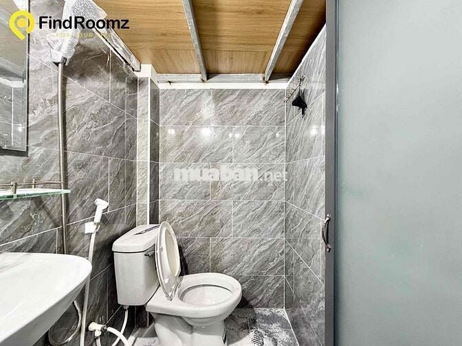 DUPLEX BAN CÔNG GÁC CAO MỚI XÂY NGAY SÂN BAY