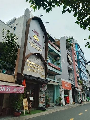 MẶT TIỀN QUẬN 1  - GẦN CHỢ BẾN THÀNH - CHỈ 18 TỶ - DÒNG TIỀN 36TR/THÁN