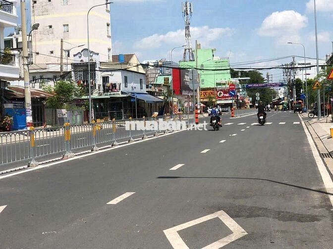 NHÀ ĐƯỜNG 8M HIỆP THÀNH 43 ,8m x 18m ,150m2 ,GẦN CHỢ ,HIỆP THÀNH CITY 
