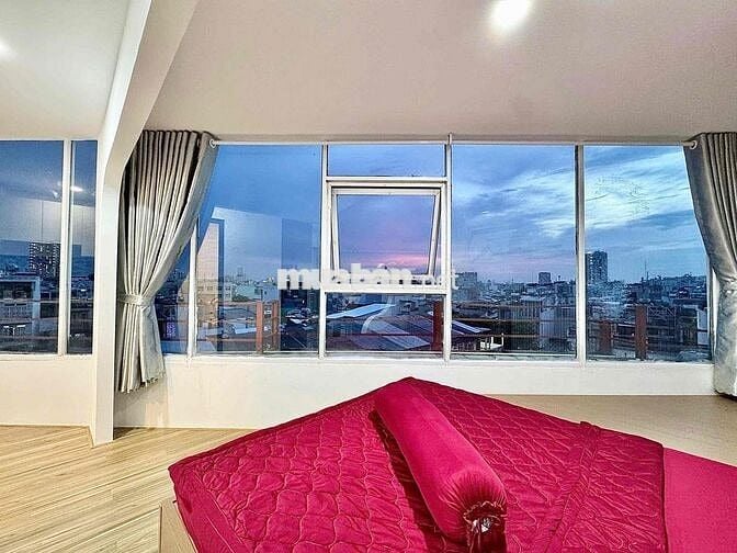 căn hộ ban công cửa sổ lớn view đẹp ngay đhọc BKhoa,KTế,QGia,…..