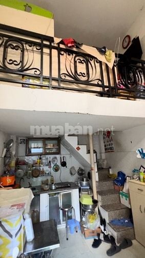 CHO THUÊ NHÀ NHỎ 1 LỬNG 2 LẦU GẦN GA SÀI GÒN