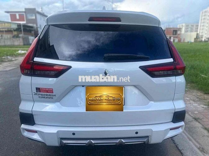 Mitsubishi Xpander Cross 2023 Trắng 35.000km 7 chỗ