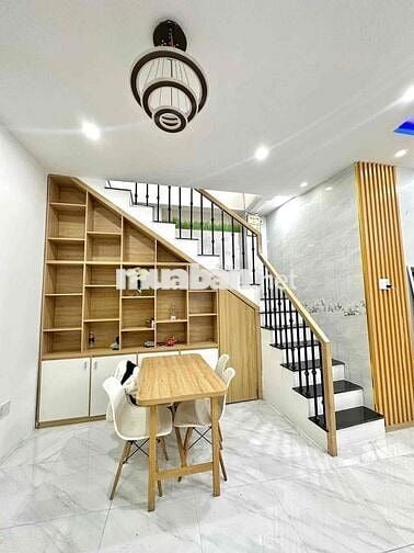 cho thuê nhà đẹp 2tầng Hoàng Diệu thông NVL gần Cầu Rồng - full NT